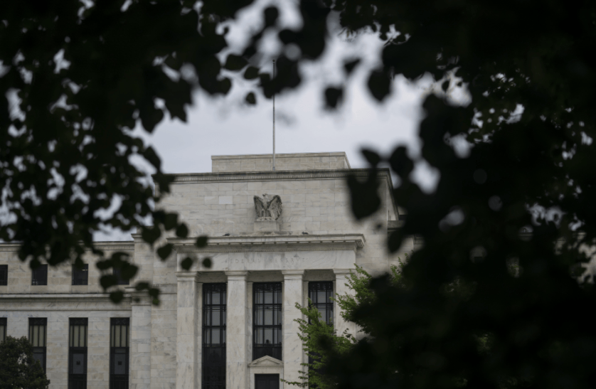 如何注册皇冠足球代理
_20年来首次如何注册皇冠足球代理
，美总统突然造访美联储，特朗普当面施压：我要你降息