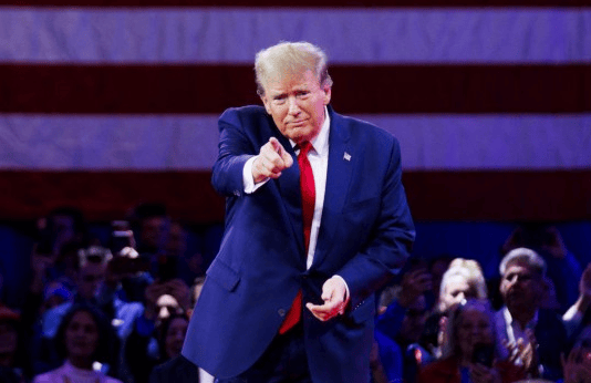 如何注册皇冠足球代理
_20年来首次如何注册皇冠足球代理
，美总统突然造访美联储，特朗普当面施压：我要你降息