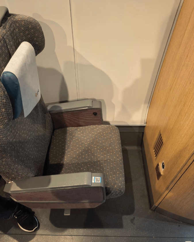 北海道札幌冈萨多vs RB大宫松鼠
_“身高一米八根本坐不进去！”乘客吐槽高铁特等座挤北海道札幌冈萨多vs RB大宫松鼠
，12306客服回应