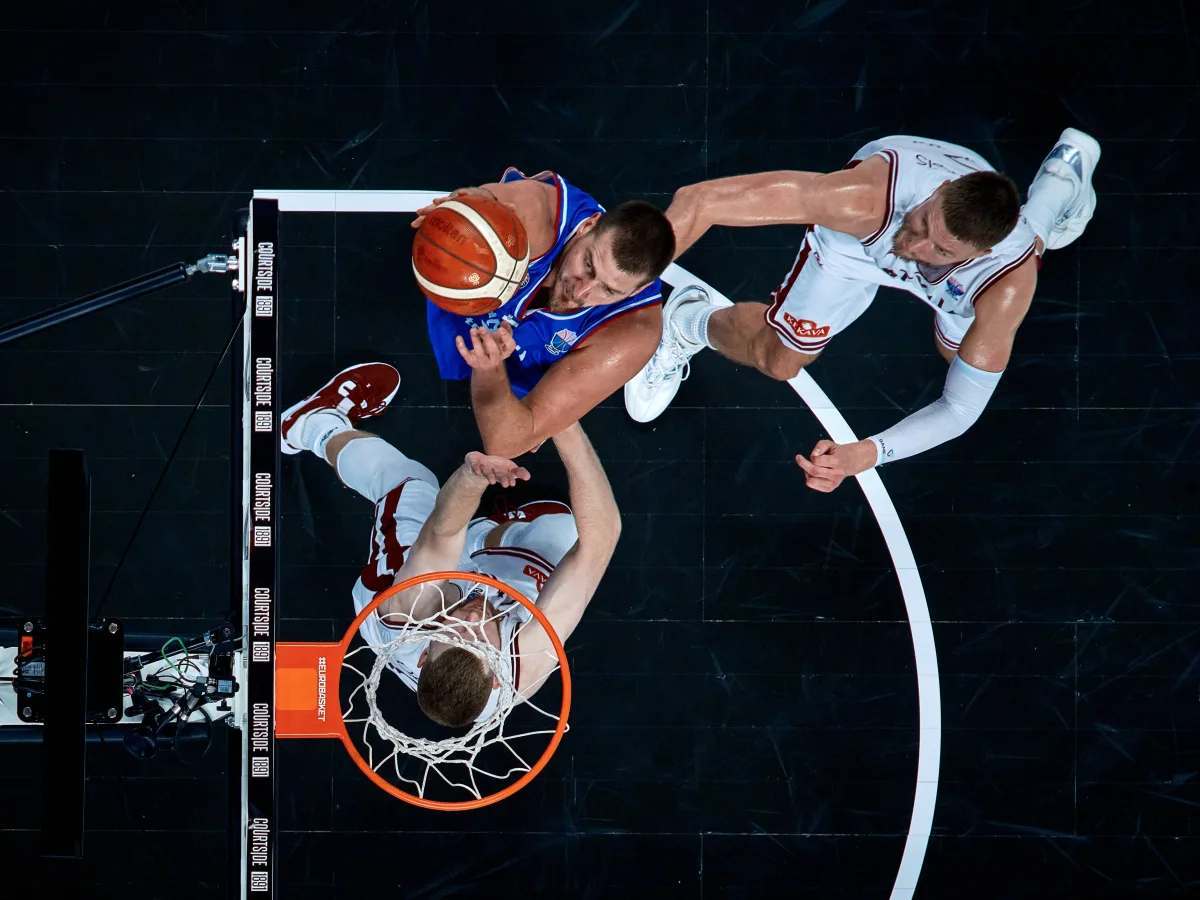 奥兰多城vs温哥华白帽_欧洲杯综述:东契奇39+8+9难换一胜 约基奇39分创纪录