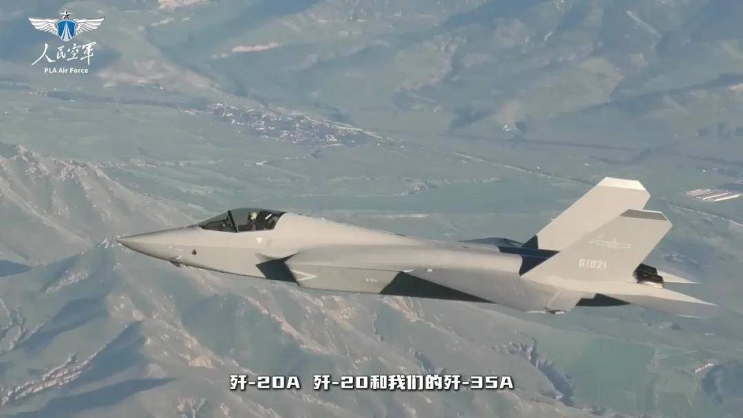 世界杯2026欧洲外围赛_中国歼-35最新画面世界杯2026欧洲外围赛！6枚中距弹、隐藏登机梯首次曝光！