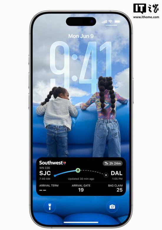 联赛杯(在美国和加拿大)_苹果 iOS 26 正式版推送:全新液态玻璃设计、AI 功能改进