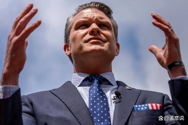 皇冠信用网申请_解放军刚透露大消息皇冠信用网申请,意识到不对劲的特朗普,紧急召回800名大将