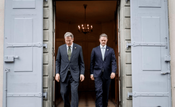 信用網怎么注册
_谈判结束信用網怎么注册
，李成钢和贝森特说法不一样，特朗普措辞变了：中国希望达成协议？美媒道出真相